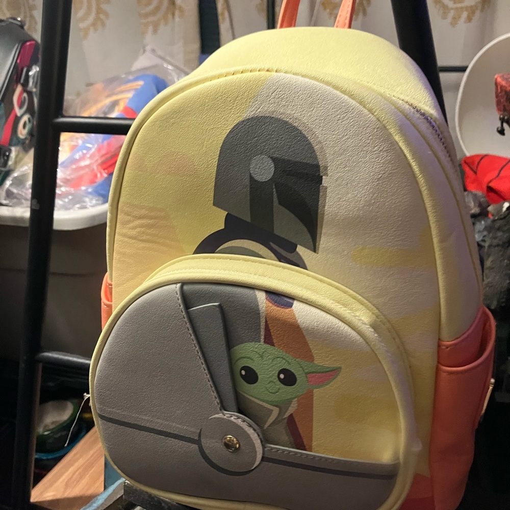 Loungefly The Mandalorian Grogu in Cradle